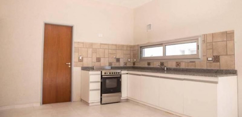 Imagen 2 de 5 de Rebajada!!!! Casa En Venta En Barrio Cerrado San Gabriel