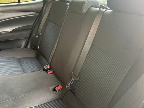 Toyota Yaris 1.5 16V FLEX SEDAN XL LIVE MULTIDRIVE