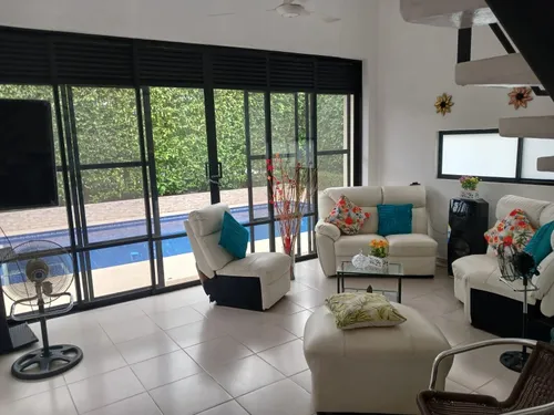 Espectacular Casa En Ricaurte