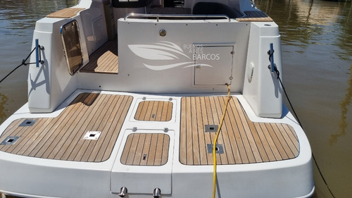Imagen 3 de 22 de Crucero Klase A 34 2015 Motor Volvo Penta 300hp Turbo Diesel