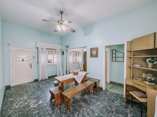 Casa Chalet En Venta En Banfield, Lomas De Zamora, G.b.a. Zona Sur