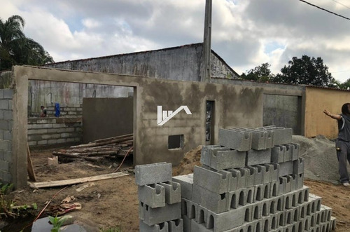Imagem 6 de 9 de Casa Itanhaém, Jd. Palmeira Lado Praia, 2 Vagas Na Garagem.