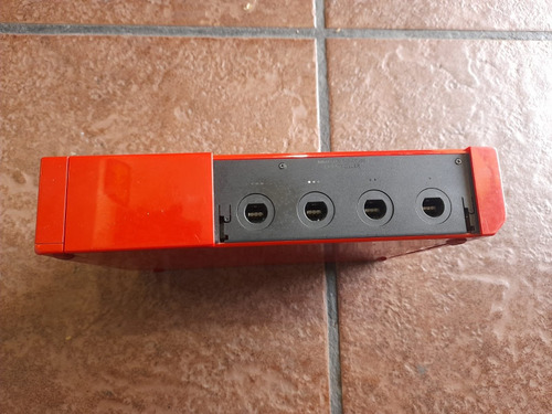 Nintendo Wii Color Rojo Edicion Mario Bros 25 Aniversario (Usado)