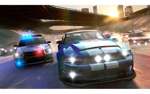 Jogo PS4 Corrida The Crew Mídia Física Novo Hits - Lacrado em