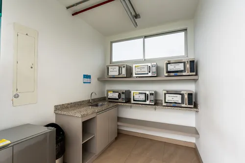 Oficina En Arriendo En Chico Norte. Cod A1105060