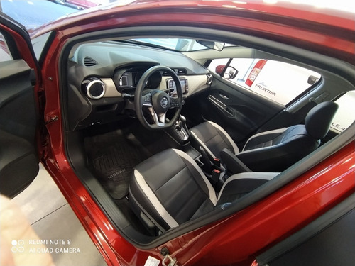Imagen 10 de 25 de Nissan Versa Exclusive (c)