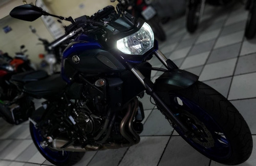 Imagem 5 de 14 de Yamaha Mt07 Abs