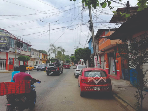 Terreno Ubicado En El Centro De San Juan Bautista Tuxtepec,oaxaca. A 300 Metros De La Terminal De Ado
