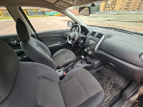 Nissan Versa 1.6 Advance