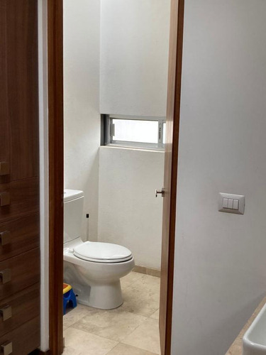 Imagen 14 de 30 de Casa Venta En Coto Club Home Fraccionamiento Milenio Qro.