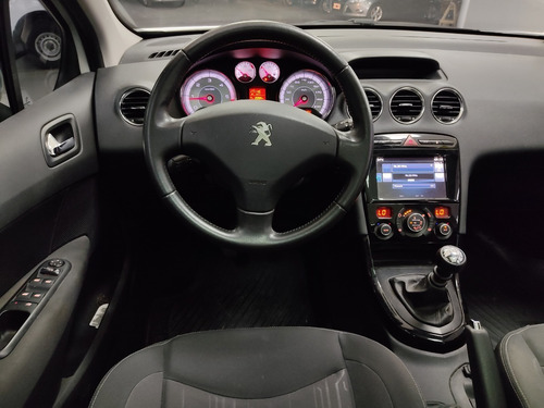Imagen 10 de 15 de Peugeot 308 Allure 1.6 Hdi 2017