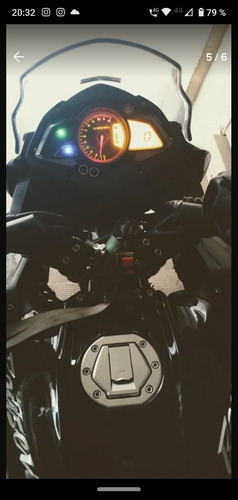 Imagen 9 de 10 de Rouser As 200