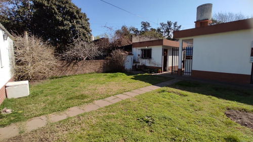 Imagen 1 de 28 de Casa 3 Ambientes Venta Ituzaingo Gran Lote Garage