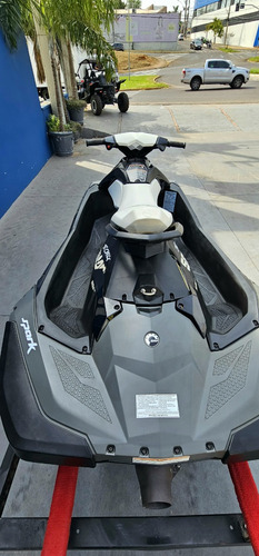 Jet Ski Seadoo Spark (2017)