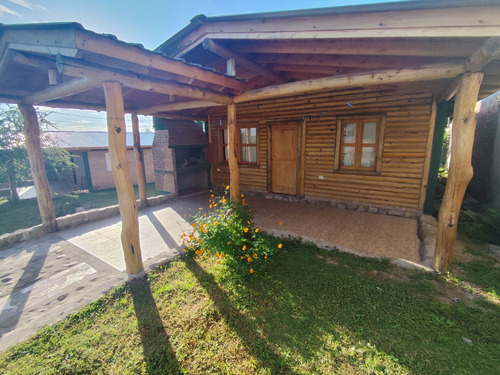 Casa En Alquiler En Cordoba Con Calefacción Y Aire Acondicionado. En Arroyo De Los Patos ( Nono - Mina Clavero ) Valle De Traslasierra Cordoba Cabaña Cv