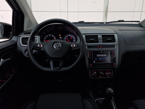 Volkswagen Fox 1.6 MSI TOTAL FLEX CONNECT 4P MANUAL