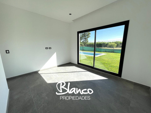 Casa En Venta En Haras Santa Maria, Escobar, G.b.a. Zona Norte