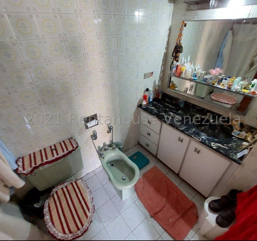 Imagen 11 de 13 de Se Vende Apto.montalbán Ii Código 22-25552