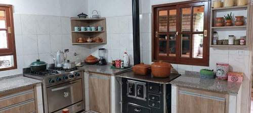 Imagen 10 de 10 de Gran Casa En Venta - Cerro Azul - Misiones