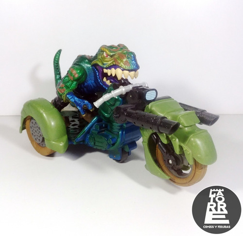 Extreme Dinosaurs  T-bone + Dino Chopper - Mattel  Impecable