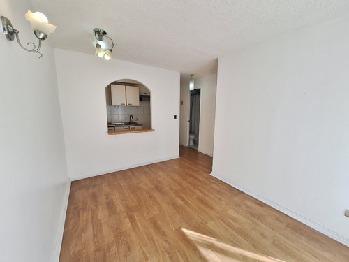 Excelente Depto. Piso 7 2d+db Av. Portugal. C. 41023