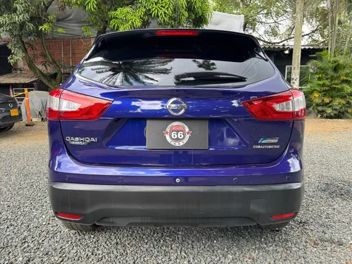 Nissan Qashqai 2.0 Advance 2015