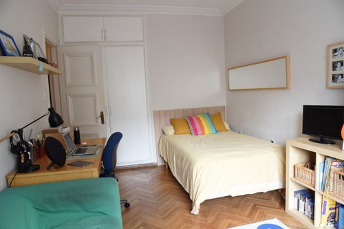 Imagen 14 de 16 de Venta De Apartamento 4 Dormitorios Y Garaje Pocitos