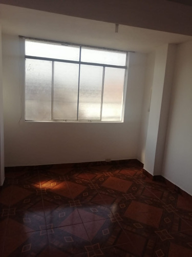 Imagen 16 de 19 de Alquiler Departamento Independiente San Juan De Miraflores