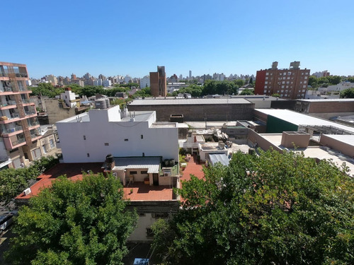 Departamento Impec Frente 15 Cuadras Del Monumento Bandera