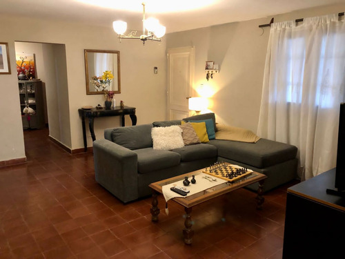 Casa En Venta En San Miguel De Tucumán