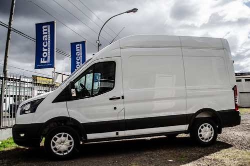 Ford Transit 2.2 Furgon Largo 350l