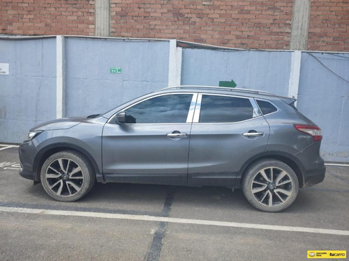Imagen 4 de 16 de Nissan Qashqai 2.0cc At Aa 4x4