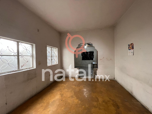 Casa En Venta Por Felix U Gomez Centro De Monterrey
