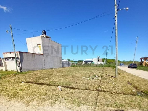 Imagen 1 de 8 de 19 Y 609, La Plata - Lote En Esquina 230 M²