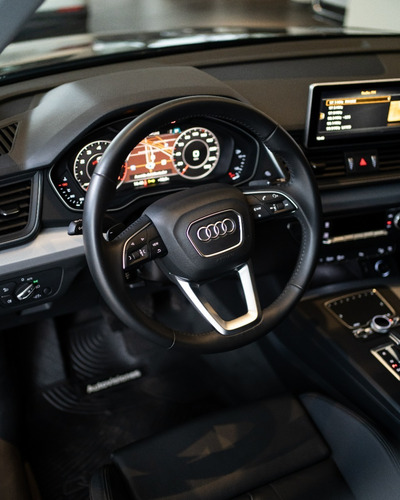 Imagen 3 de 6 de Audi Q5 Sport 2.0tfsi 252cv Quattro