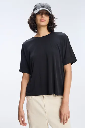Remera Ancha Bolsillo Delantero Gamuzado Mujer Portsaid