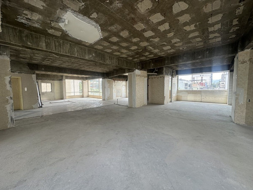 Departamento En Venta Para Remodelar En Bosques Cumbres Reforma (m2d3213)