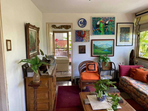 Imagen 9 de 14 de Vendo Apartamento 250m2 4h/3.5b/2p Urb. Miranda 8354
