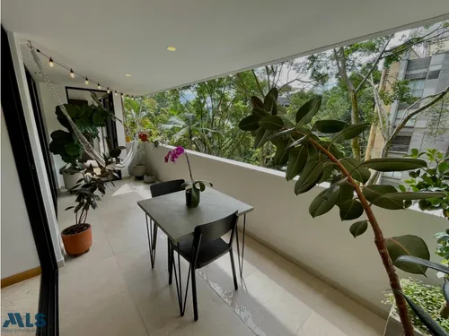 Apto Remodelado Con Mucho Diseño En Las Lomas, El...(mls#255345)