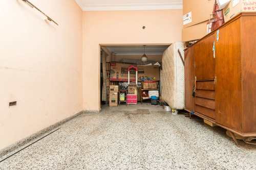 Imagen 26 de 30 de Casa 3 Amb C/cochera Y Fondo. Escucha Oferta