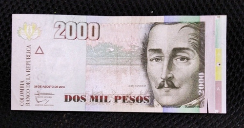 Billete De 2000 Formato Pequeño Error De Corte Bandeleta 