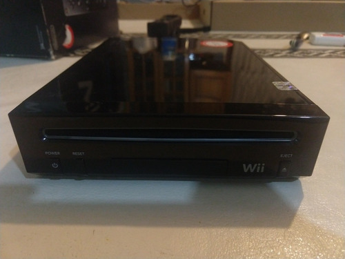 Wii En Caja Con Control, Joystick, Juego Y Respectivos Cable