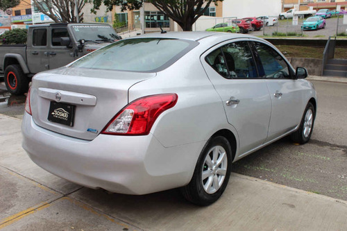Imagen 5 de 15 de Nissan Versa 2014 4p Advance L4/1.6 Aut