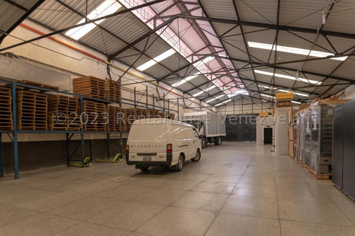 Galpón En Venta En San Martín