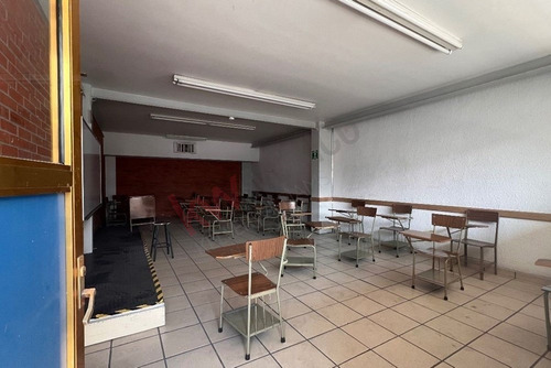 Colegio En Venta Plutarco, Iztaccihuatl Sur, Iztacalco.