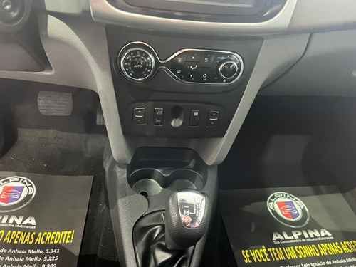 Renault Logan Dynamique Hi-Flex 1.6 8V 4p