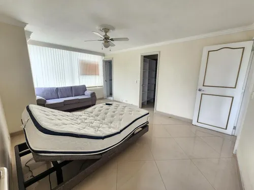 Apartamento En Venta En El Poblado. Cod V12034