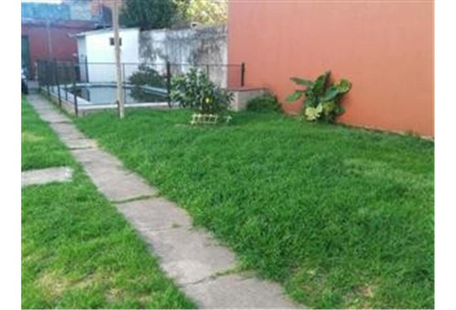 Imagen 5 de 5 de Casa Con Depto 2 Amb