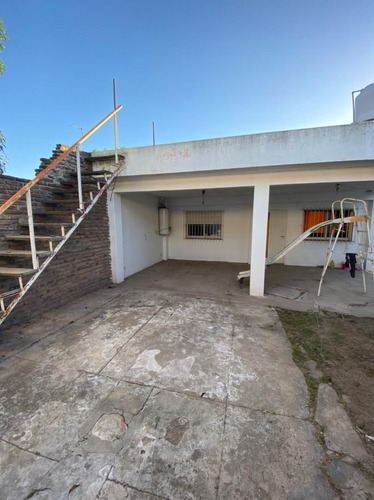 Imagen 13 de 18 de Casa En Venta De 3 Dormitorios C/ Cochera En José C. Paz