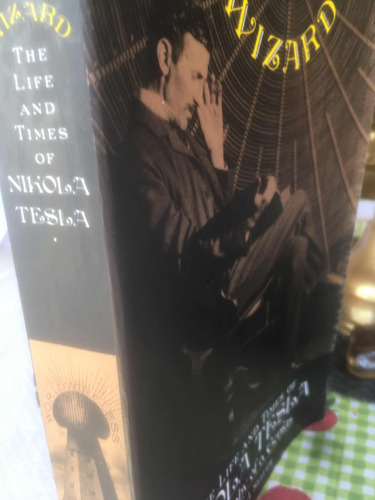 Wizard- The Life And Times Of Nikola Tesla- Biography (Usado)